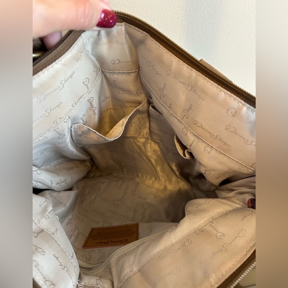 Donna Sharp Dizzy Quilted Crossbody/Tote/Purse Adjustable Strap Zip Closure - Picture 4 of 7